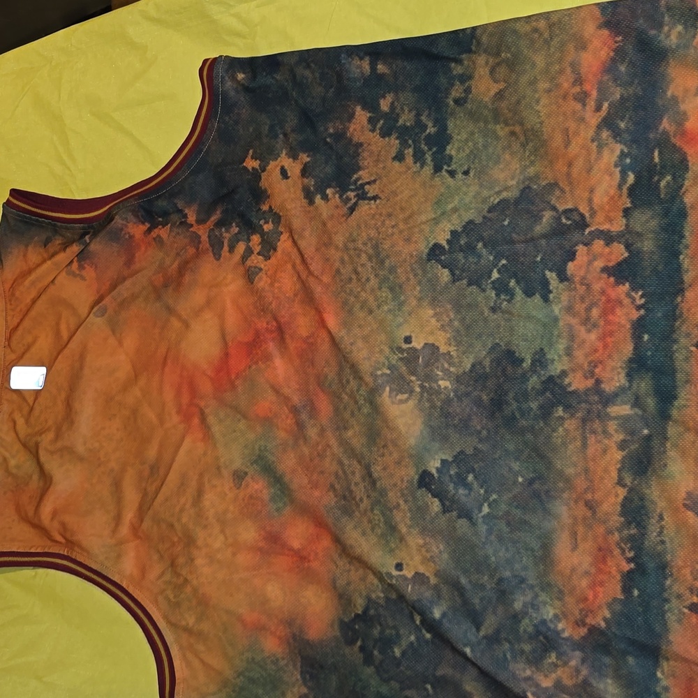 CAVS Graphic Tank Top - Picture 3 of 4